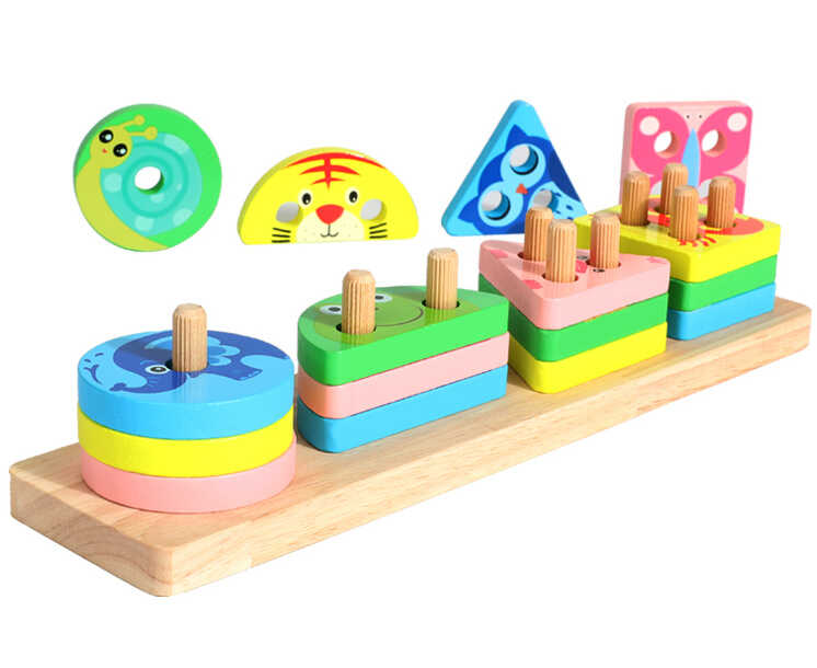 Дерев'яний геометричний сортер 74388 (80) розмір - 26х6.5х5.5 см, кольори, тваринки, комахи, в коробці
