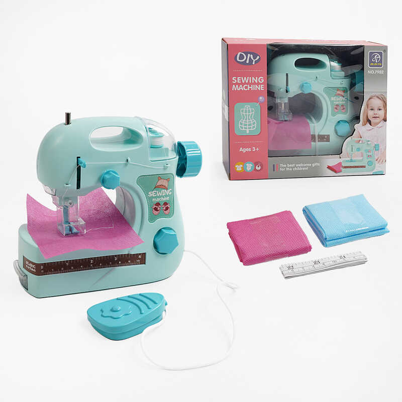 Швейна машинка 7982 B (48/2) на батарейках, шиє, підсвічування, нитки, тканина, сантиметр, інструкція, в коробці