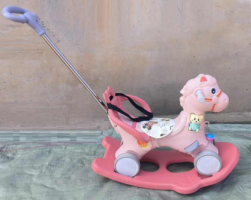 Гойдалка 2в1 F-51099 (8) каталка, батьківська ручка, музична іграшка, звук, підсвічування, пісні англійською, у пакеті