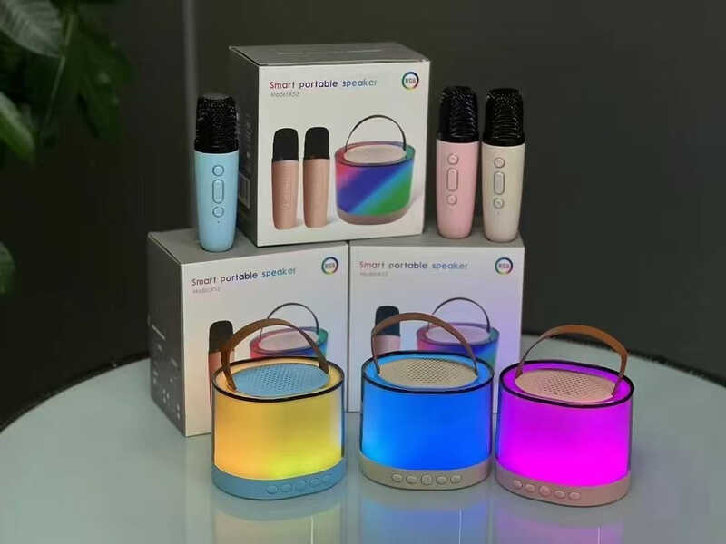 Караоке C 73673 (40) вбудований акумулятор, Bluetooth, 2 макрофони, зміна голосу, підсвічування, в коробці, ВИДАЄТЬСЯ ТІЛЬКИ МІКС ВИДІВ