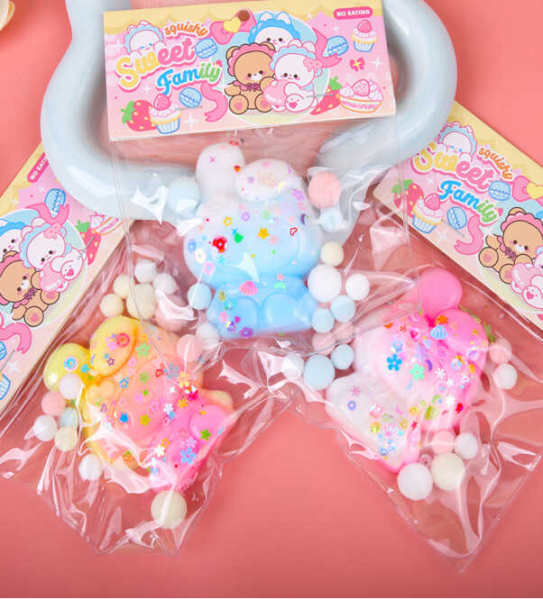 Гра антистрес C 71223 (24) ЦІНА ЗА 16 ШТУК В БЛОЦІ, герой, блискітки, м’які кульки, в коробці