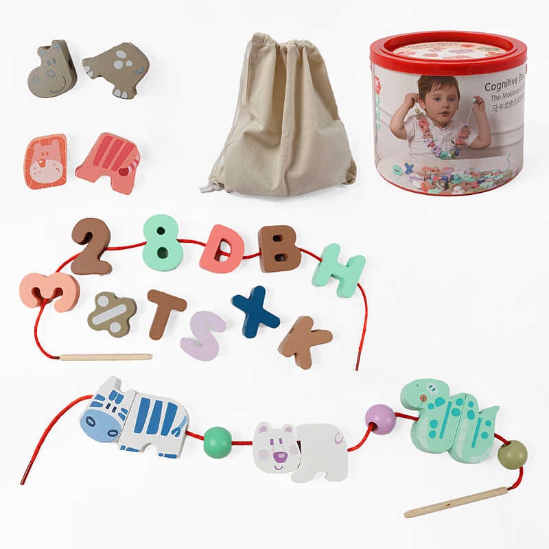 Дерев’яна шнурівка C 74422 (24) тварини, букви англійського алфавіту, цифри й арифмет. знаки, намистини, шнурки з дерев’яним краєм, мішечок, у відрі