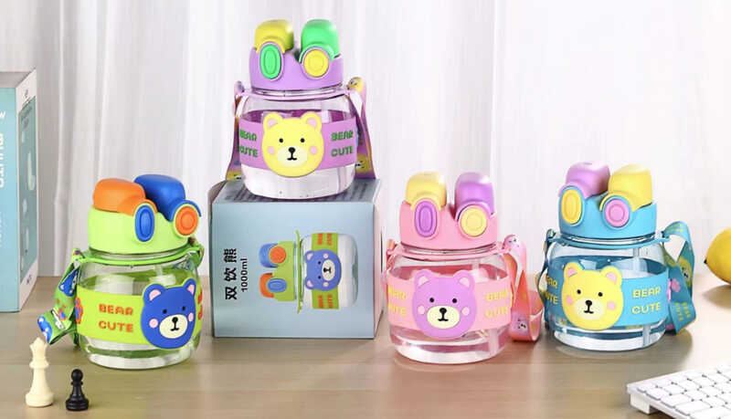 Пляшка для води C 69364 (40) 1000 мл, пластикова, ремінець, трубочка, шийка, в пакеті, ВИДАЄТЬСЯ ТІЛЬКИ МІКС ВИДІВ